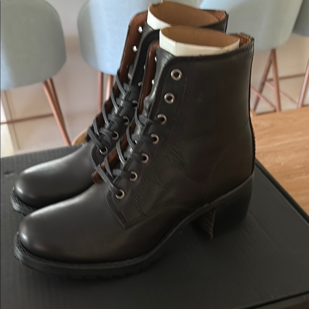 Frye Black Leather Lace Up Boots
